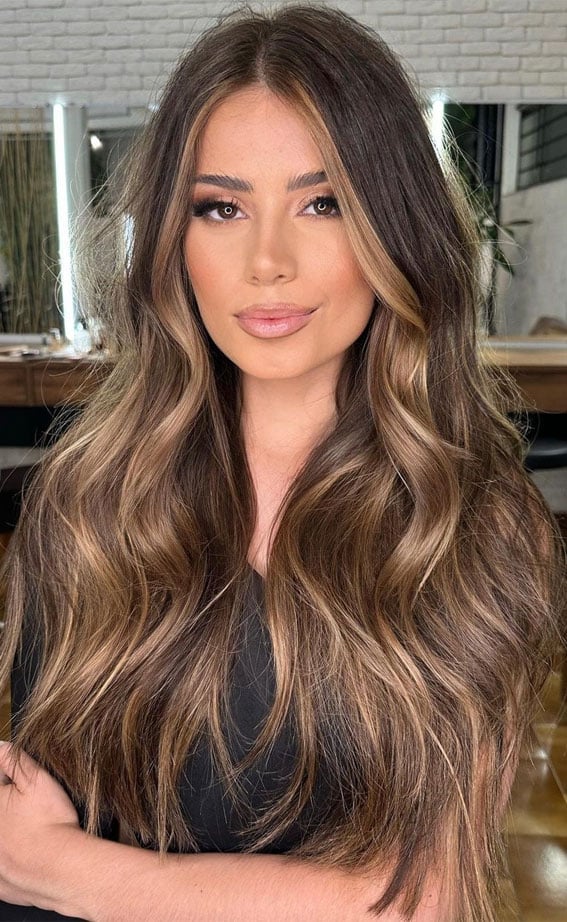 Fresh Hair Colour Ideas to Welcome the Season : Ash Bronde Balayage + Bright Money Piece