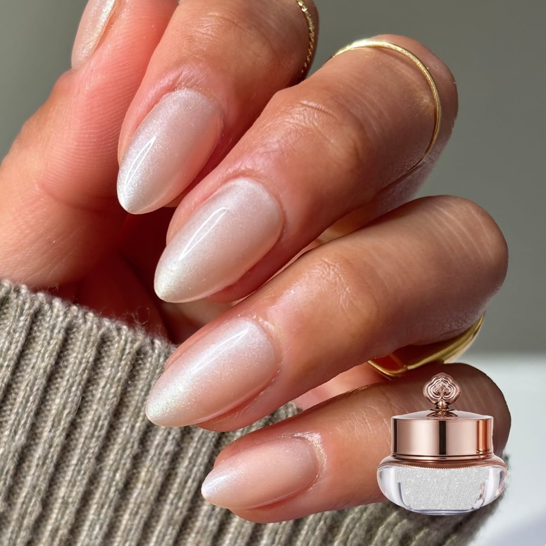 Subtle Shimmer Off-White Short Almond Nails Subtle Shimmer Off-White Short Almond Nails — Classy Nail Colors