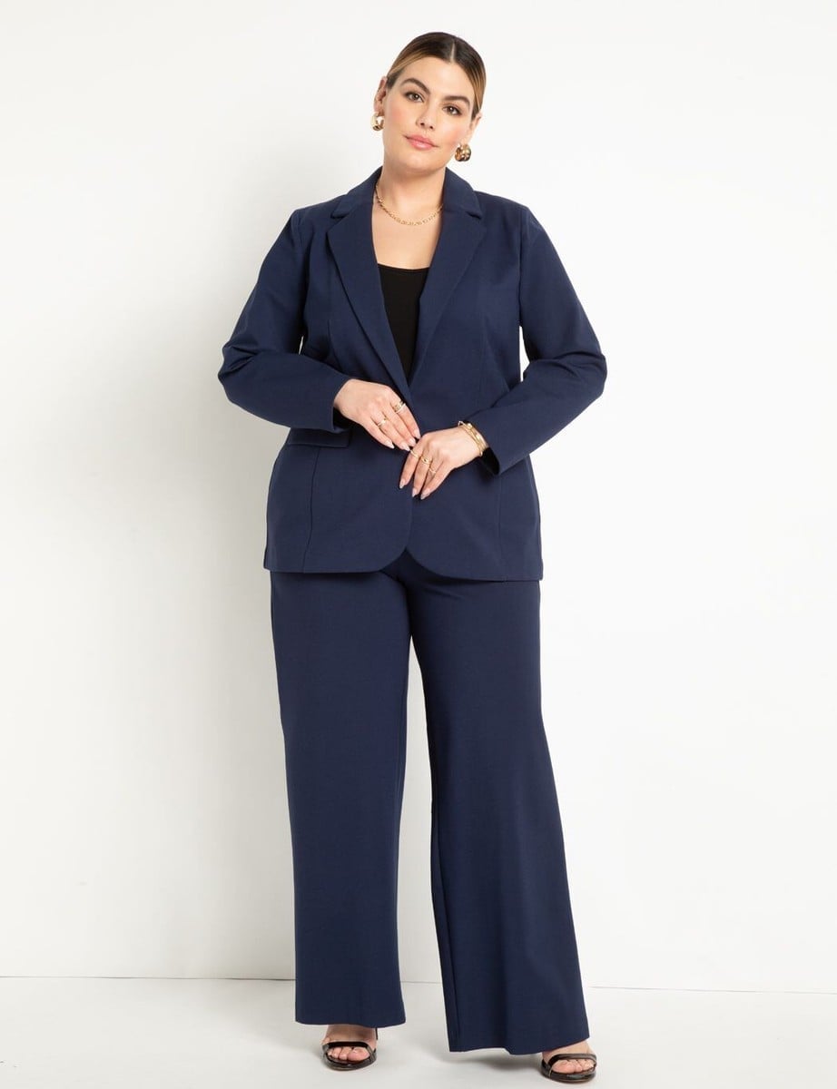 Navy Two-Piece Suit With Wide Leg Trousers Navy Two-Piece Suit With Wide Leg Trousers — Classy Navy Outfits