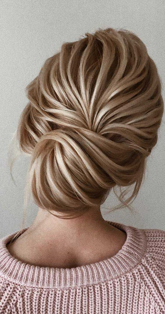 Sculpted Light Blonde Low Bun Sculpted Light Blonde Low Bun — Classy New Hairstyles