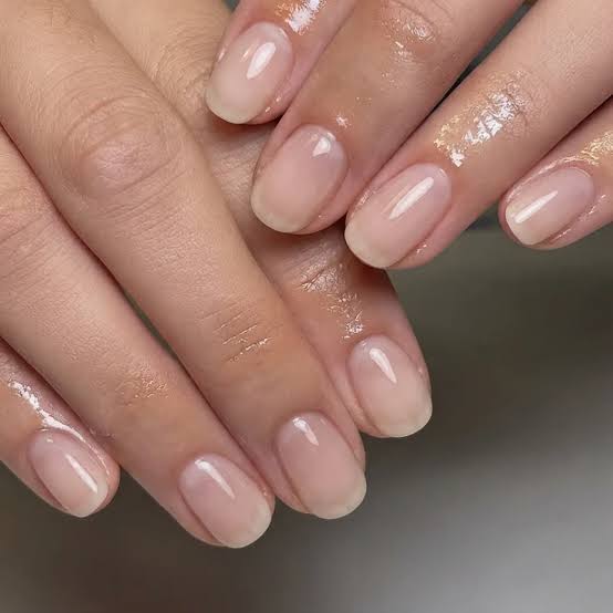 Sheer Milky Nude Short Oval Nails, Close-Up Take — Classy Nurse Nails