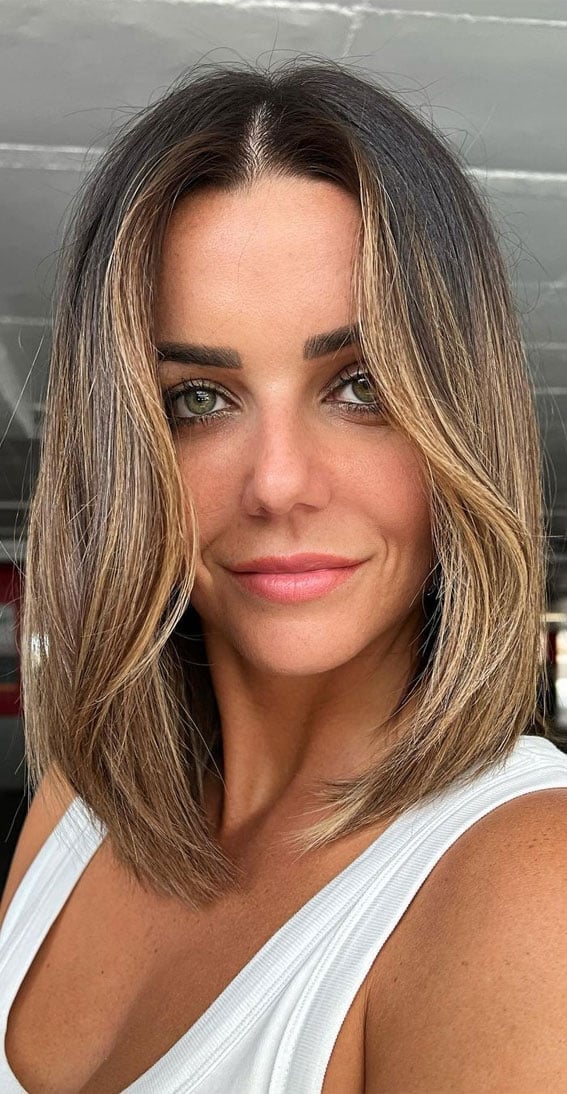 Collarbone Lob With Face-Framing Layers And Natural Ombré Collarbone Lob With Face-Framing Layers And Natural Ombré — Classy Ombré Hair