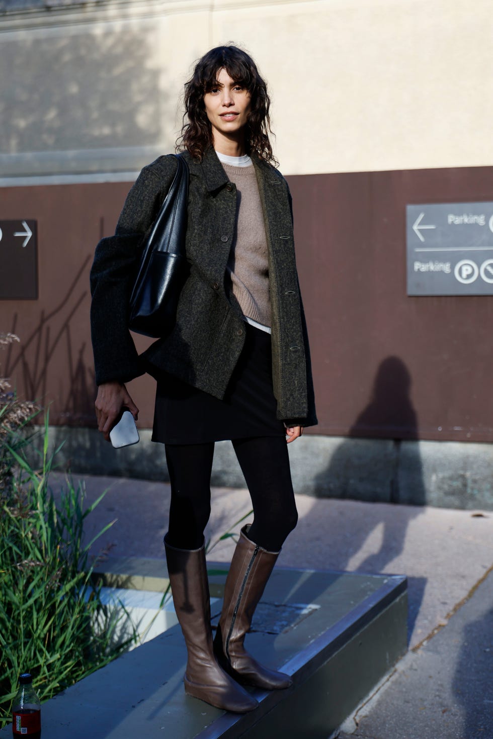 Textured Blazer With Mini Skirt And Knee-High Boots Textured Blazer With Mini Skirt And Knee-High Boots — Classy Outfits with Tights