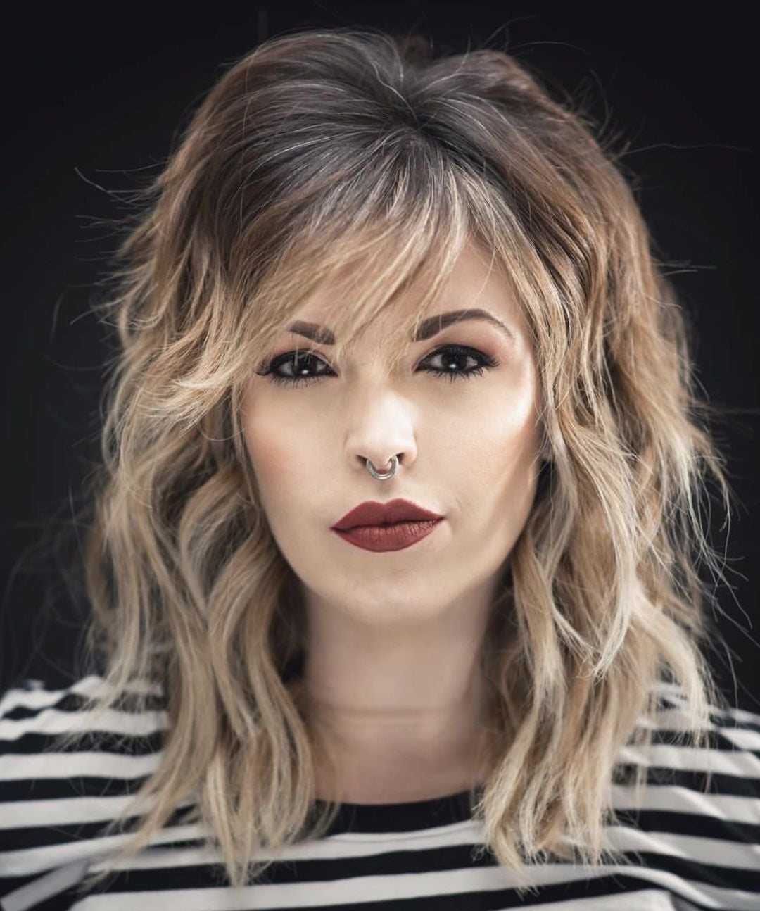 Collarbone Shag With Blunt Bangs Collarbone Shag With Blunt Bangs — Classy Oval Face Haircuts