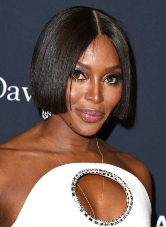 Sleek Chin Length Bob With Blunt Bangs, Dark Brown Sleek Chin Length Bob With Blunt Bangs, Dark Brown — Classy Oval Face Haircuts