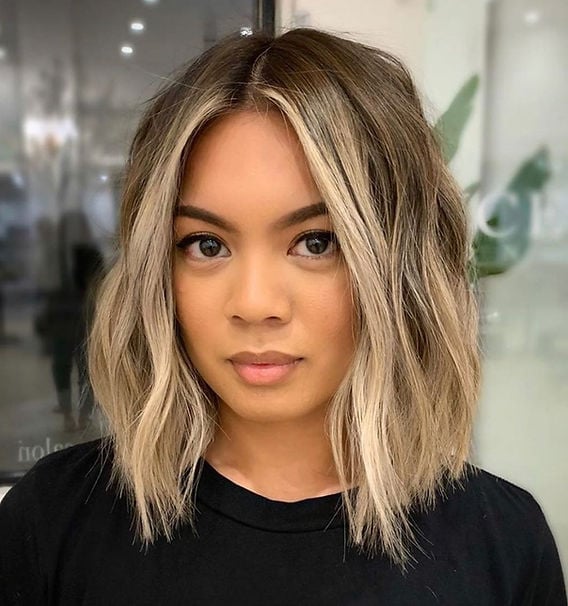 Dark Blonde Chin Bob With Face-Framing Highlights Dark Blonde Chin Bob With Face-Framing Highlights — Classy Partial Highlights