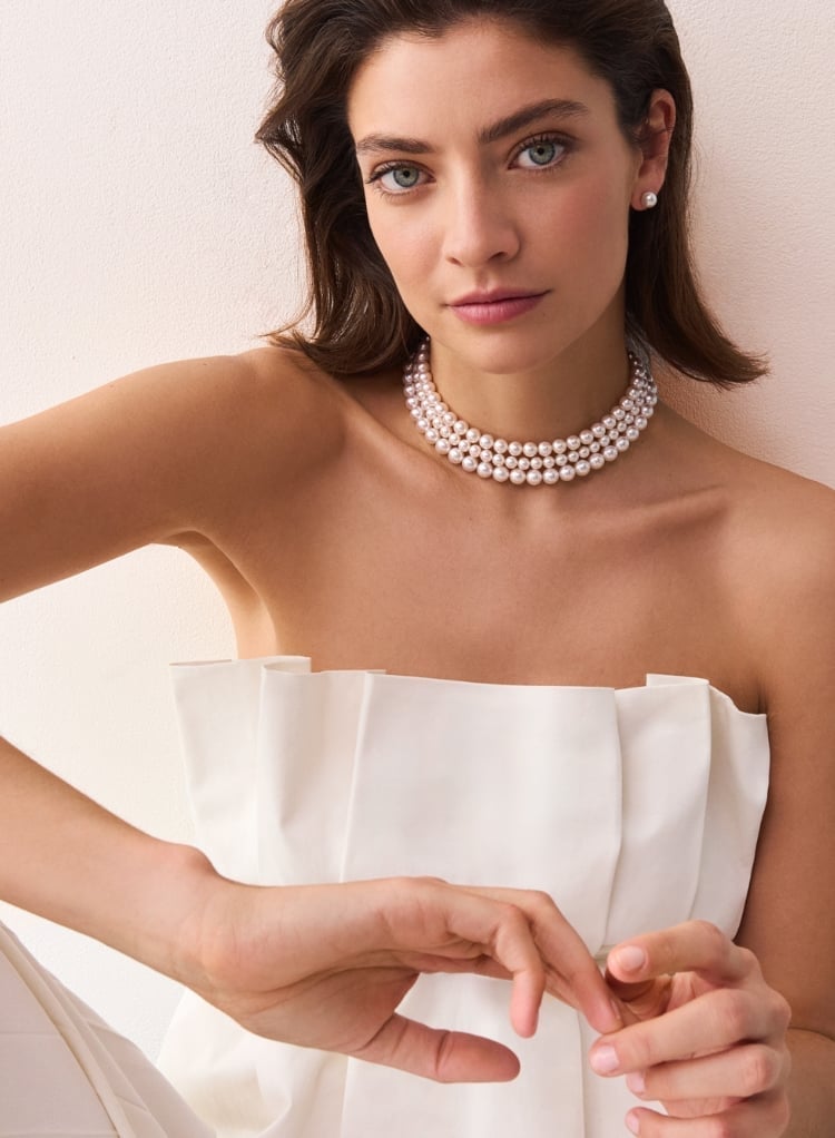 Strapless Top with Layered Pearl Choker Strapless Top with Layered Pearl Choker — Classy Pearl Outfits