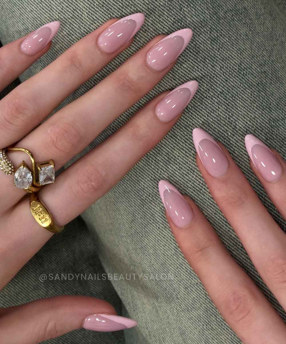 20 August Almond Nail Designs for Your Final Summer Mani