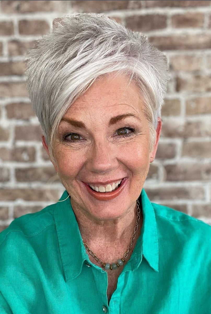 Voluminous Natural Grey Pixie With Side Bangs Voluminous Natural Grey Pixie With Side Bangs — Classy Pixie Haircuts
