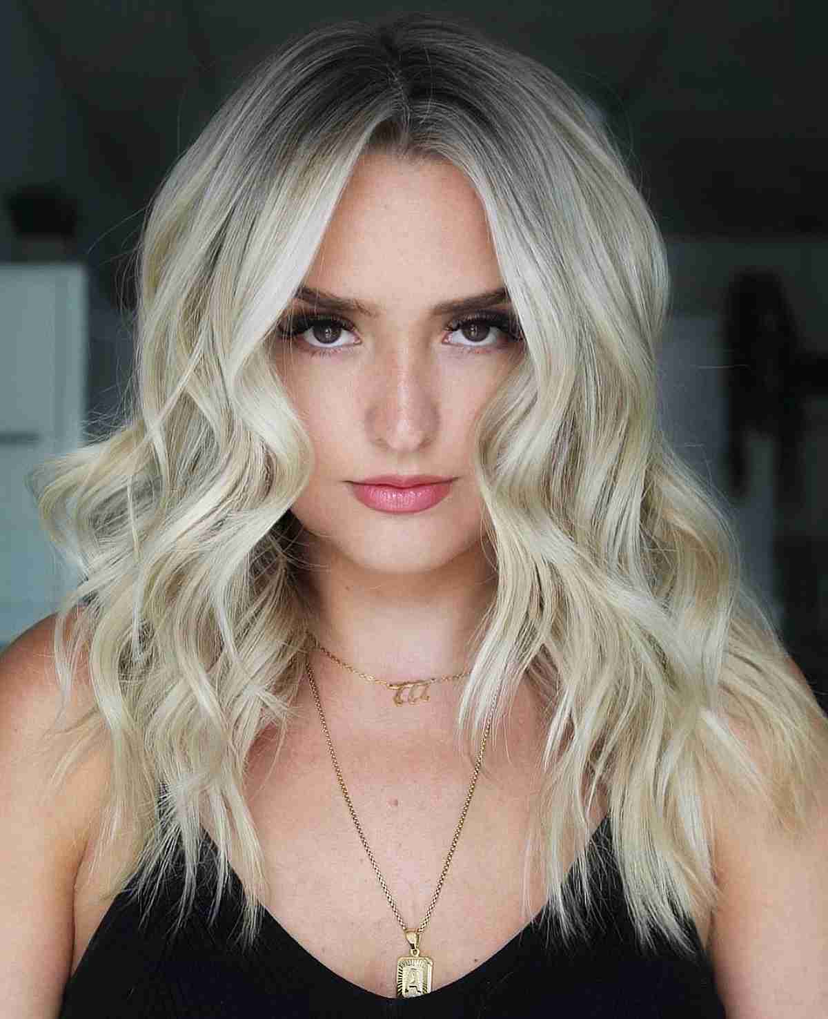 Shoulder Length Wavy With Ash Blonde And Platinum Highlights, Middle Shoulder Length Wavy With Ash Blonde And Platinum Highlights, Middle — Classy Platinum Highlights