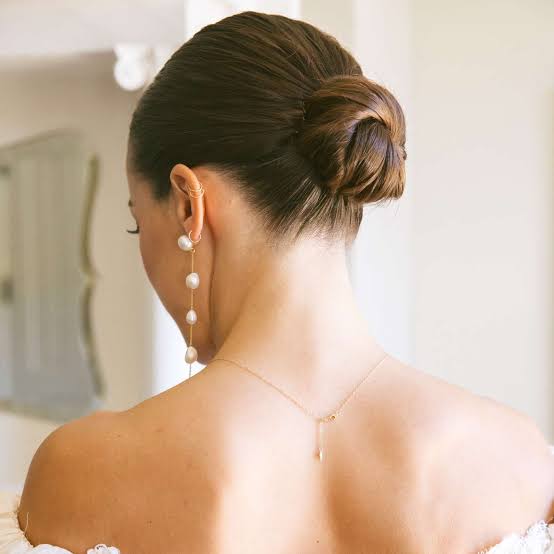 Elegant Low Bun — Classy Professional Hairstyles
