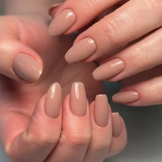 Flawless Neutral Beige Nude Oval Nails Flawless Neutral Beige Nude Oval Nails — Classy Professional Nails