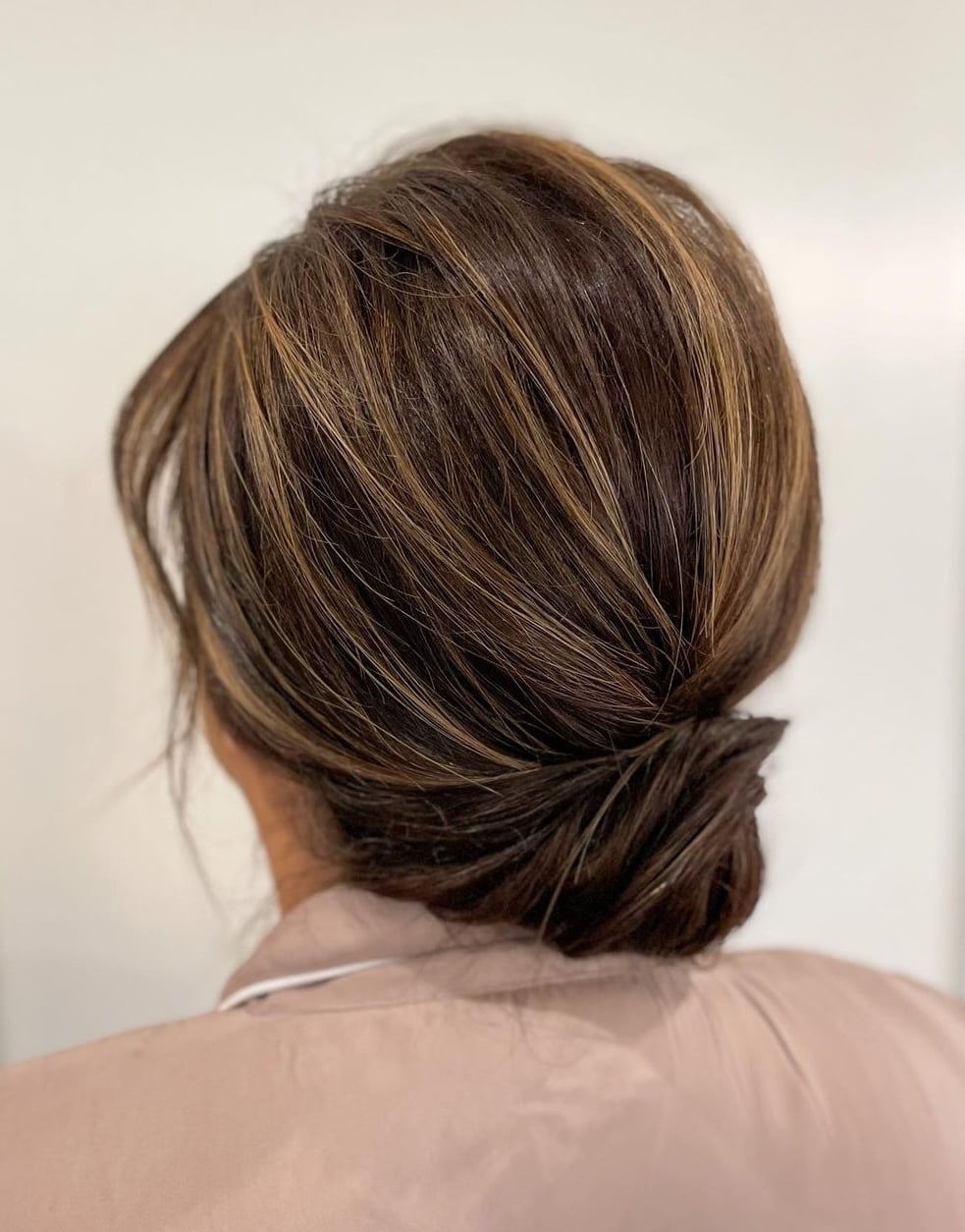 Sleek Medium Length Chignon Sleek Medium Length Chignon — Classy Puff Hairstyles