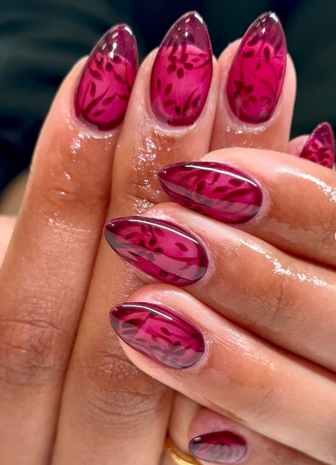 Medium Oval Deep Berry Jelly Leaf Pattern Nails Medium Oval Deep Berry Jelly Leaf Pattern Nails — Classy Raspberry Nails