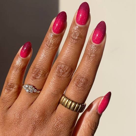 Short Oval Raspberry Pink Shimmer Ombre Nails Short Oval Raspberry Pink Shimmer Ombre Nails — Classy Raspberry Nails