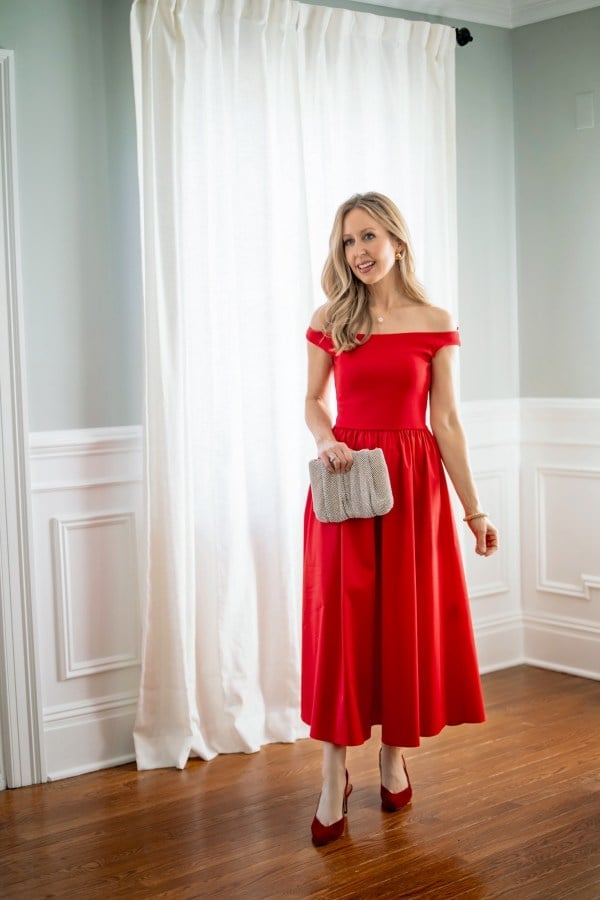 Off-the-Shoulder Red Dress for Party or Dinner, Close-Up Take — Classy Red Outfits