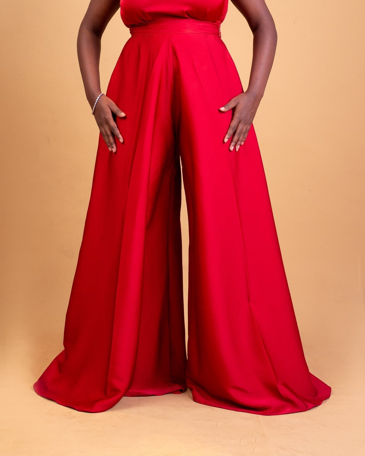 Red Satin Palazzo Pants For Evening — Classy Red Pants Outfits