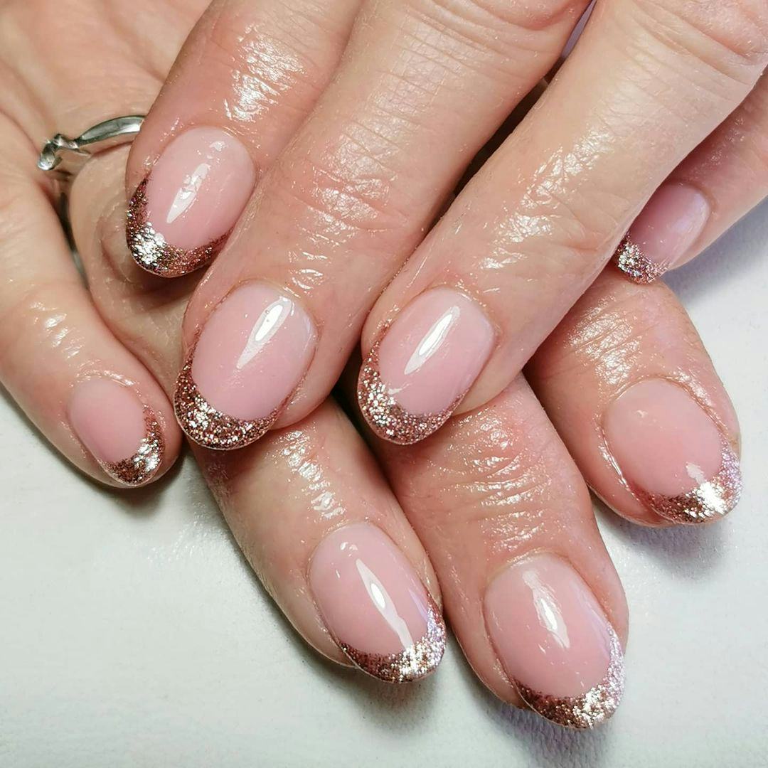 Pale Pink With Rose Gold Glitter French Tips, Oval Pale Pink With Rose Gold Glitter French Tips, Oval — Classy Rose Gold Nails