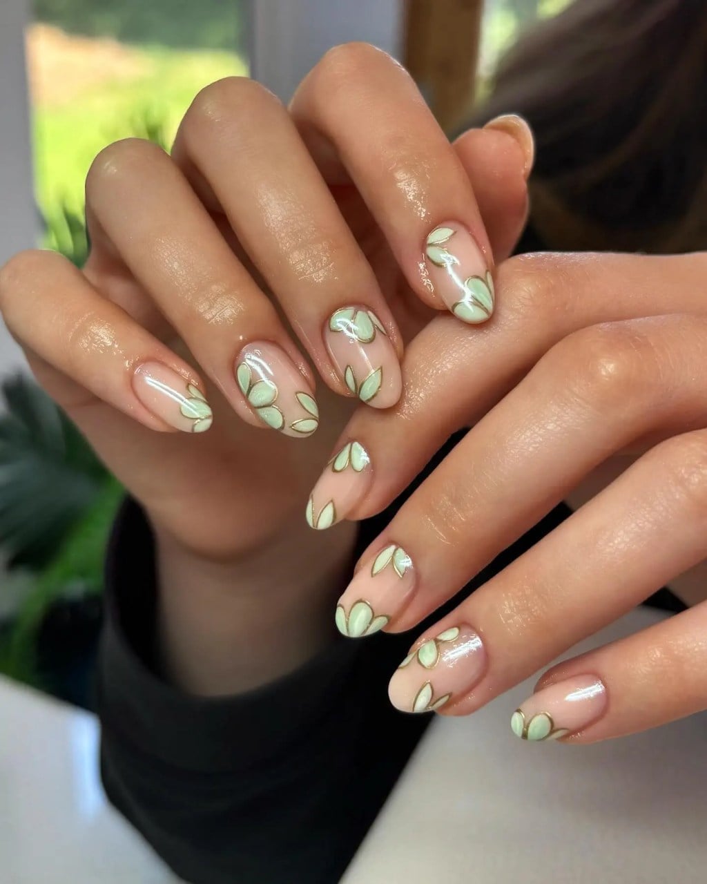 Sheer Nude With Sage Green Leaf Outline Art Sheer Nude With Sage Green Leaf Outline Art — Classy Sage Nails
