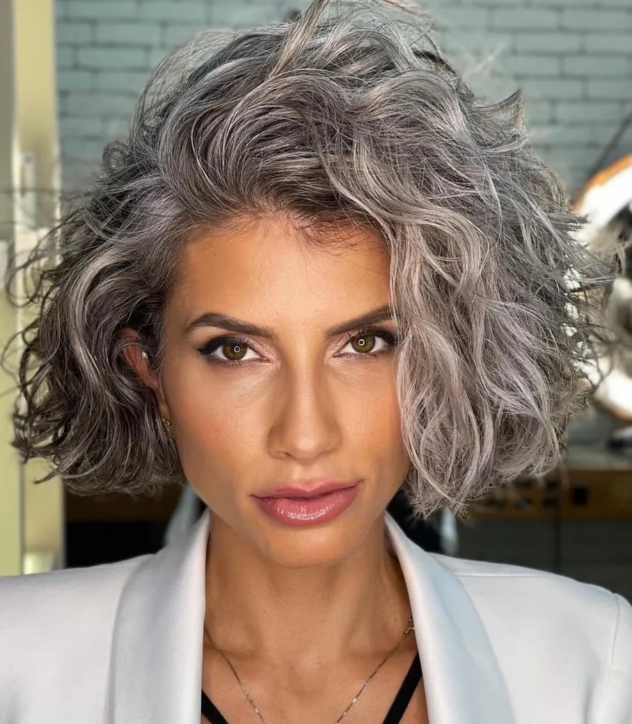Collarbone Bob With Loose Waves Collarbone Bob With Loose Waves — Classy Salt and Pepper Hair