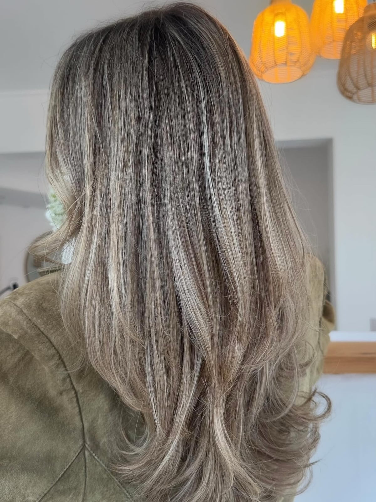 Ash Blonde Layered Hair with Beige Jacket Ash Blonde Layered Hair with Beige Jacket — Classy Shadow Root