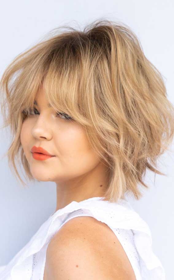 Chin Length Shag With Curtain Bangs — Classy Shag Hair