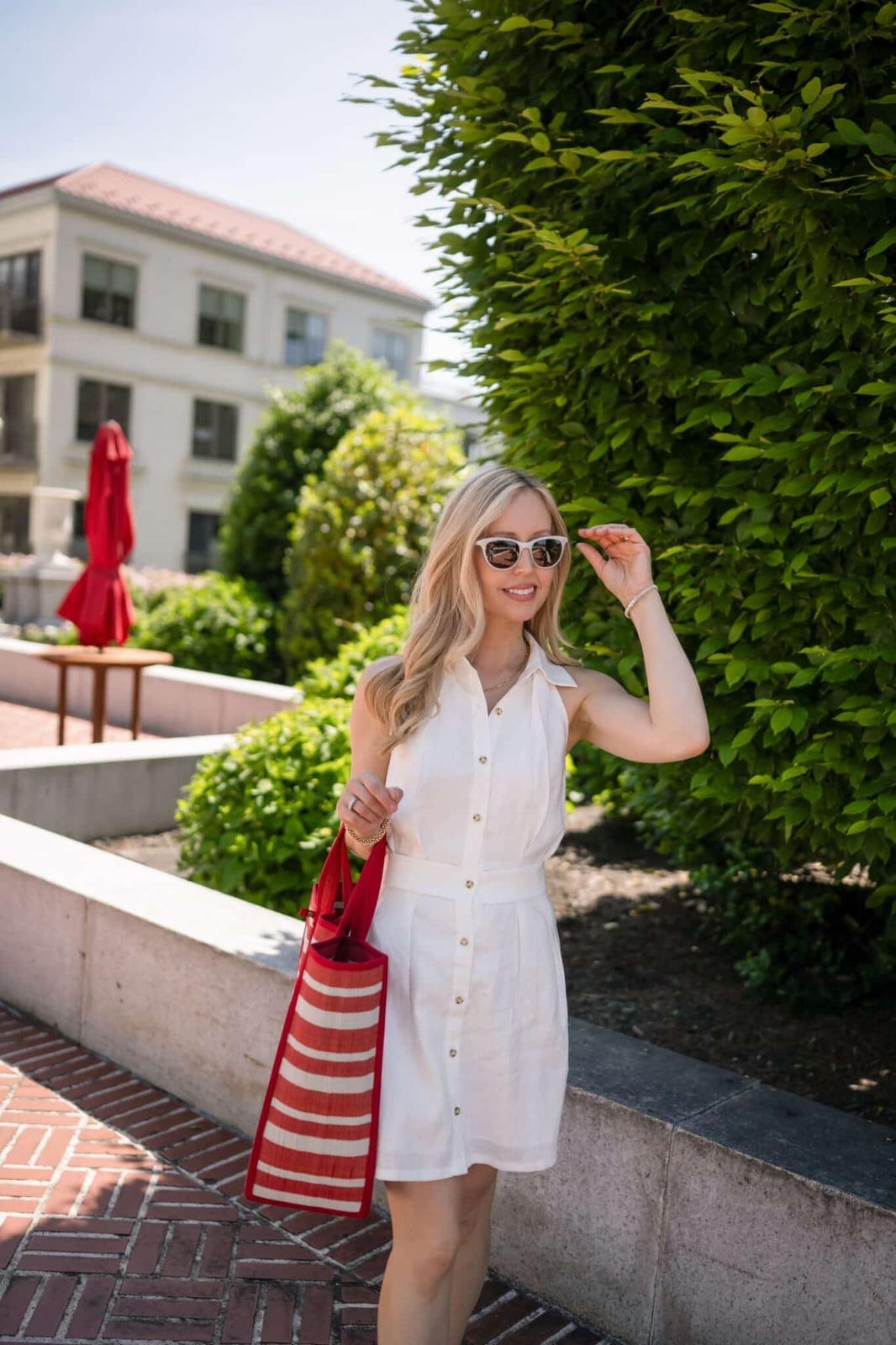 White Linen Shirt Dress with Fit and Flare Silhouette — Classy Shirt Dress Outfits