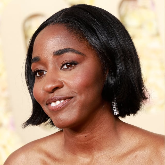 Smooth Collarbone Bob In Black Smooth Collarbone Bob In Black — Classy Short Haircuts