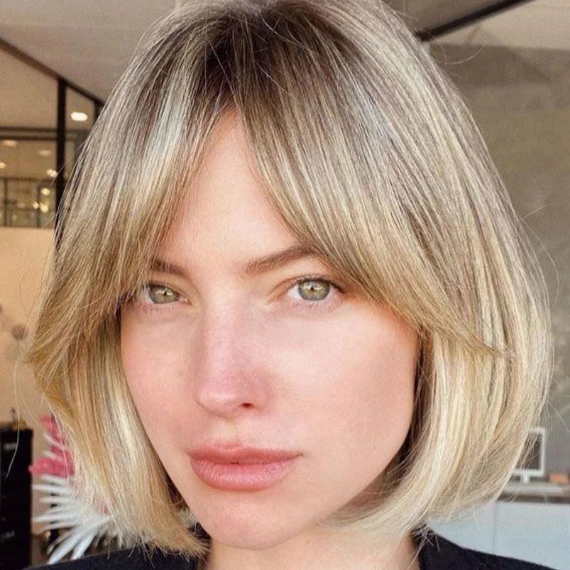 Collarbone Bob With Curtain Bangs Collarbone Bob With Curtain Bangs — Classy Short Haircuts