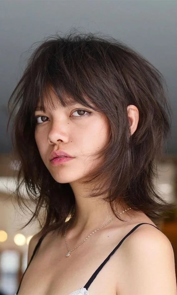 Collarbone Length Shag With Layered Texture Collarbone Length Shag With Layered Texture — Classy Short Shaggy Haircut
