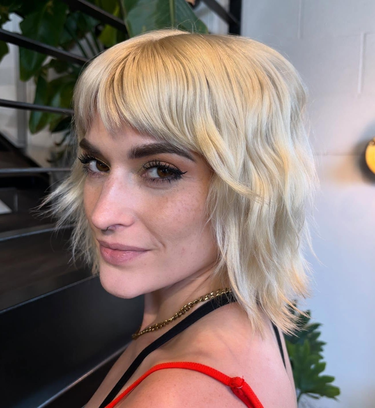 Chin Length Platinum Blonde Wolf Cut — Classy Short Wolf Cut