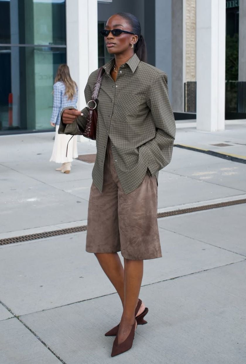 Olive Green Culotte Shorts with an Oversized Shirt Olive Green Culotte Shorts with an Oversized Shirt — Classy Shorts Outfits