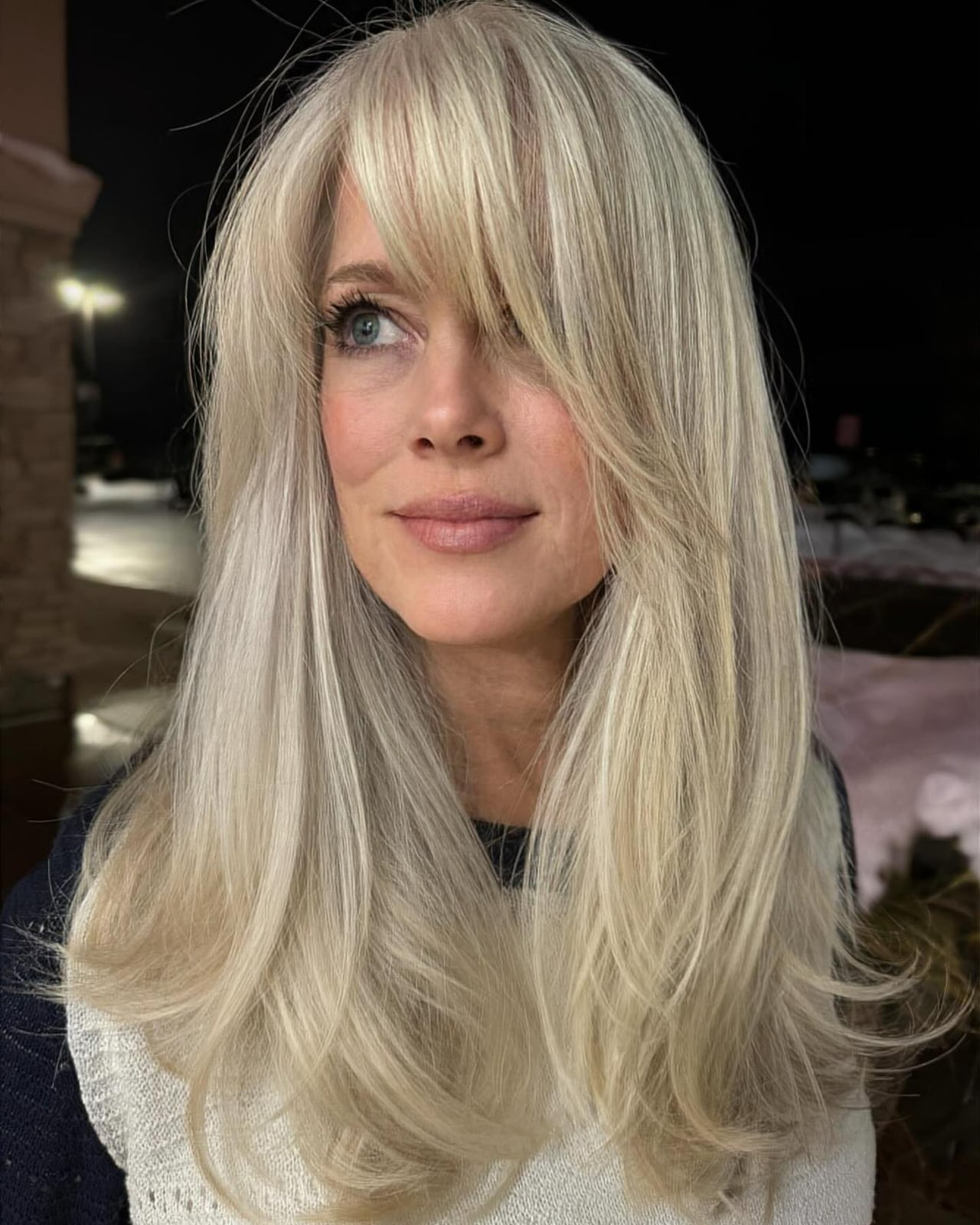 Collarbone Blonde With Soft Layers Collarbone Blonde With Soft Layers — Classy Side Bangs