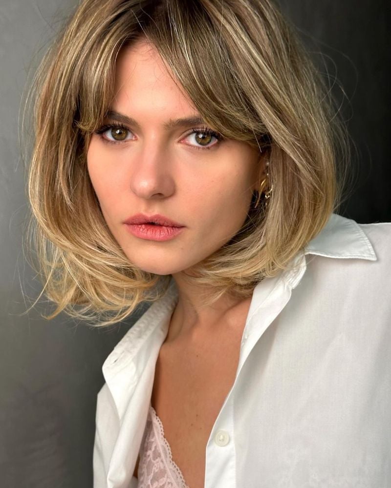 Ash Blonde Blunt Bob With Textured Bangs Ash Blonde Blunt Bob With Textured Bangs — Classy Side Bangs Hairstyles