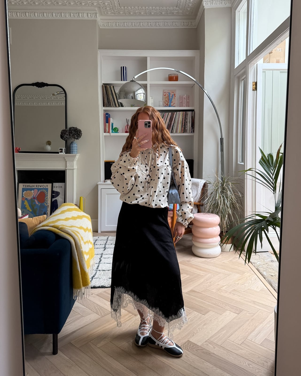 Black Velvet Column Skirt with Lace Trim and a Polka Dot Blouse Black Velvet Column Skirt with Lace Trim and a Polka Dot Blouse — Classy Silk Skirt Outfit