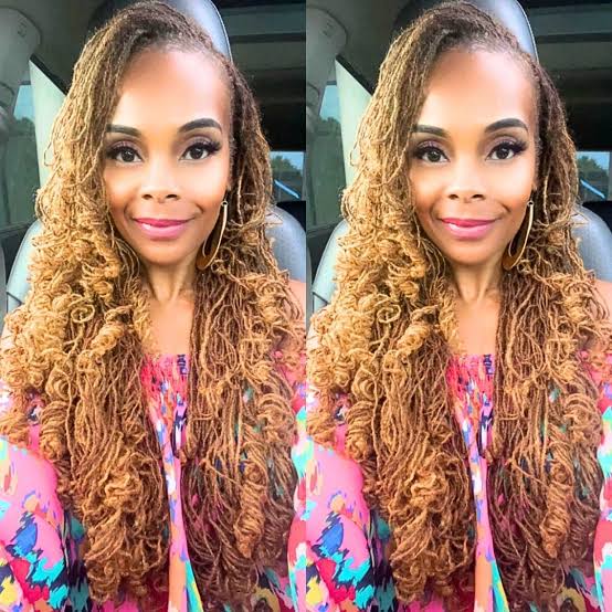 Mid-Back Honey Blonde Wavy Sister Locs Loose Curls Mid-Back Honey Blonde Wavy Sister Locs Loose Curls — Classy Sister Locs