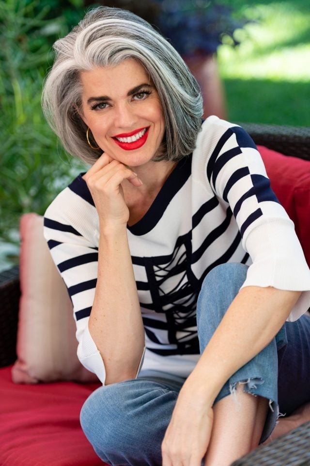 Collarbone Grey Bob With Darker Roots Collarbone Grey Bob With Darker Roots — Classy Skunk Stripe Hair