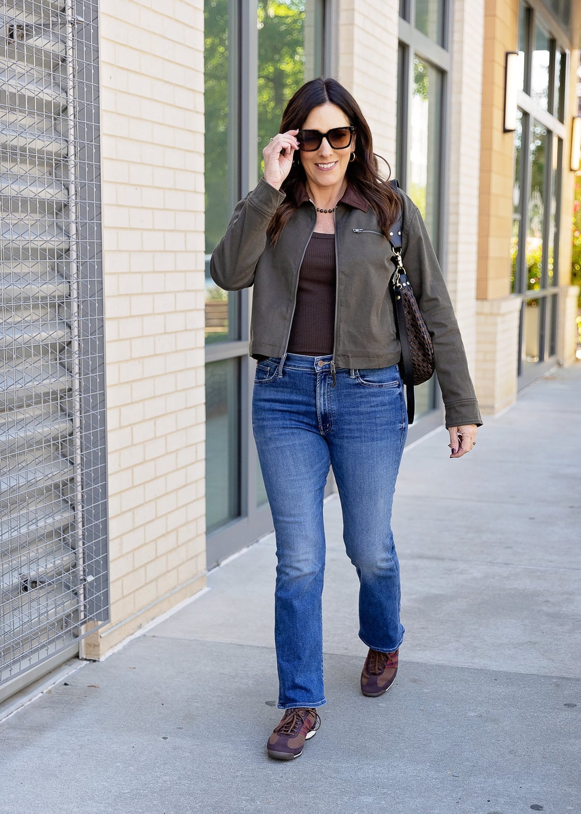 Brown Sneakers With Cropped Jacket Brown Sneakers With Cropped Jacket — Classy Sneakers Outfits