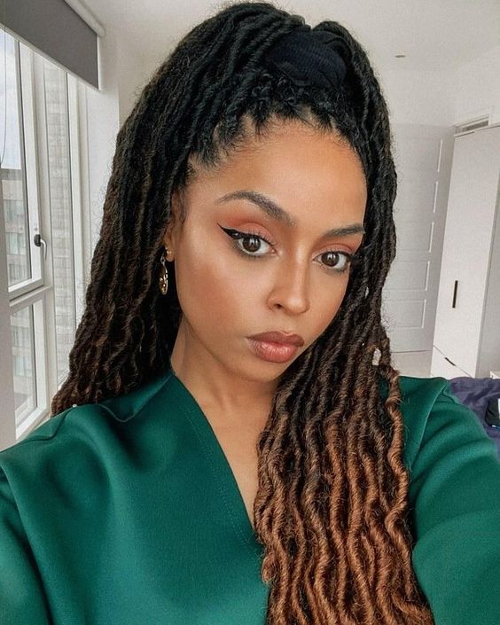 Mid-Back Soft Locs Ombre Ponytail — Classy Soft Locs Hairstyles