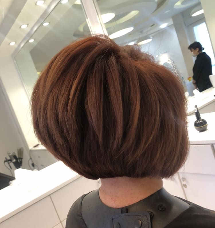 Ear-Length Stacked Bob With Volume — Classy Stacked Bob