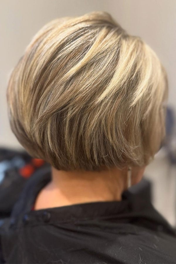 Neck-Length Stacked Bob With Graduation — Classy Stacked Bob