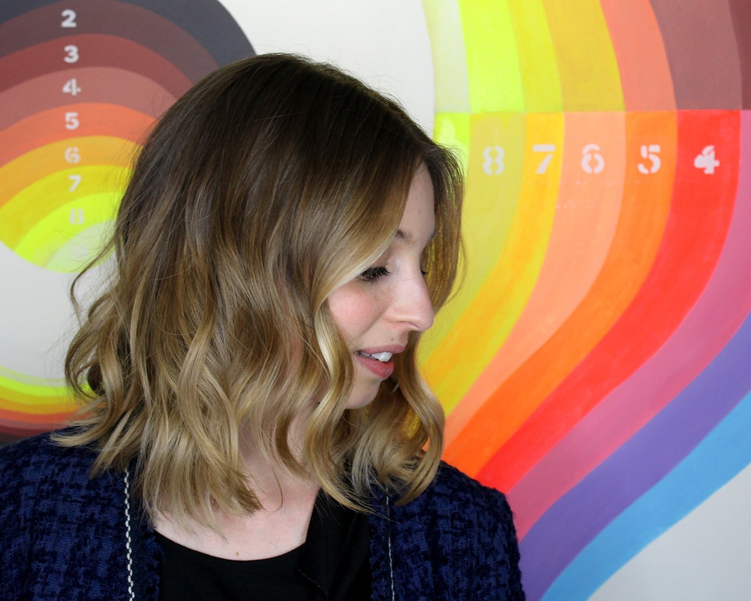 Collarbone Ash Blonde Lob With Curtain Bangs Collarbone Ash Blonde Lob With Curtain Bangs — Classy Textured Hair