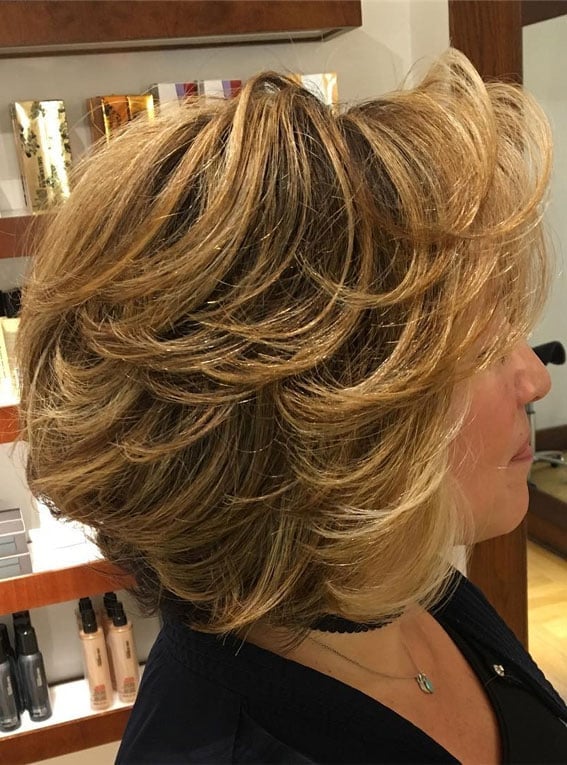 Collarbone Bob With Blonde Highlights And Volume Collarbone Bob With Blonde Highlights And Volume — Classy Textured Hair