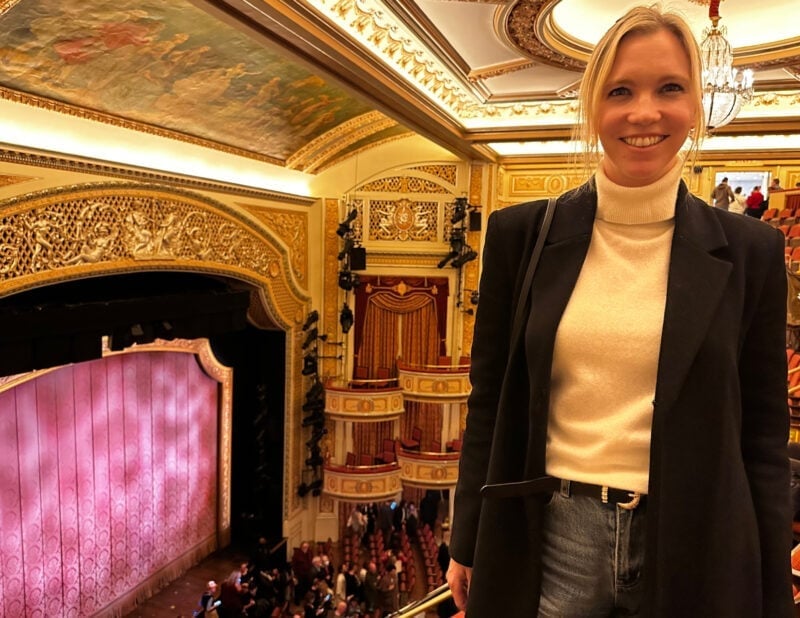 Black Blazer Over a Cream Turtleneck and Blue Jeans Black Blazer Over a Cream Turtleneck and Blue Jeans — Classy Theater Outfits