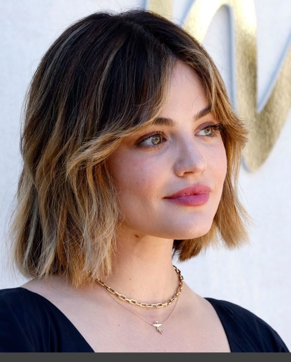Dark Blonde Textured Bob With Volume Dark Blonde Textured Bob With Volume — Classy Thinning Hair