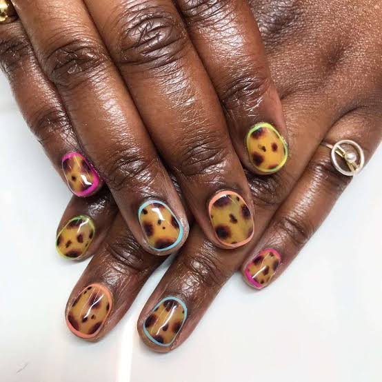 Medium Square Nails With Classic Tortoise Shell — Classy Tortoise Shell Nails