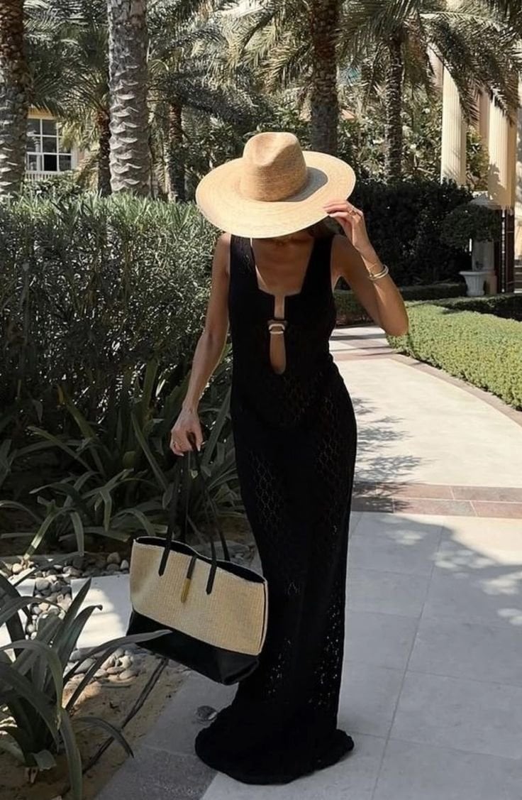 Black Crochet Maxi Dress with Cut-Out for Evening Resort Style, Fitted Black Crochet Maxi Dress with Cut-Out for Evening Resort Style, Fitted — Classy Tropical Outfits