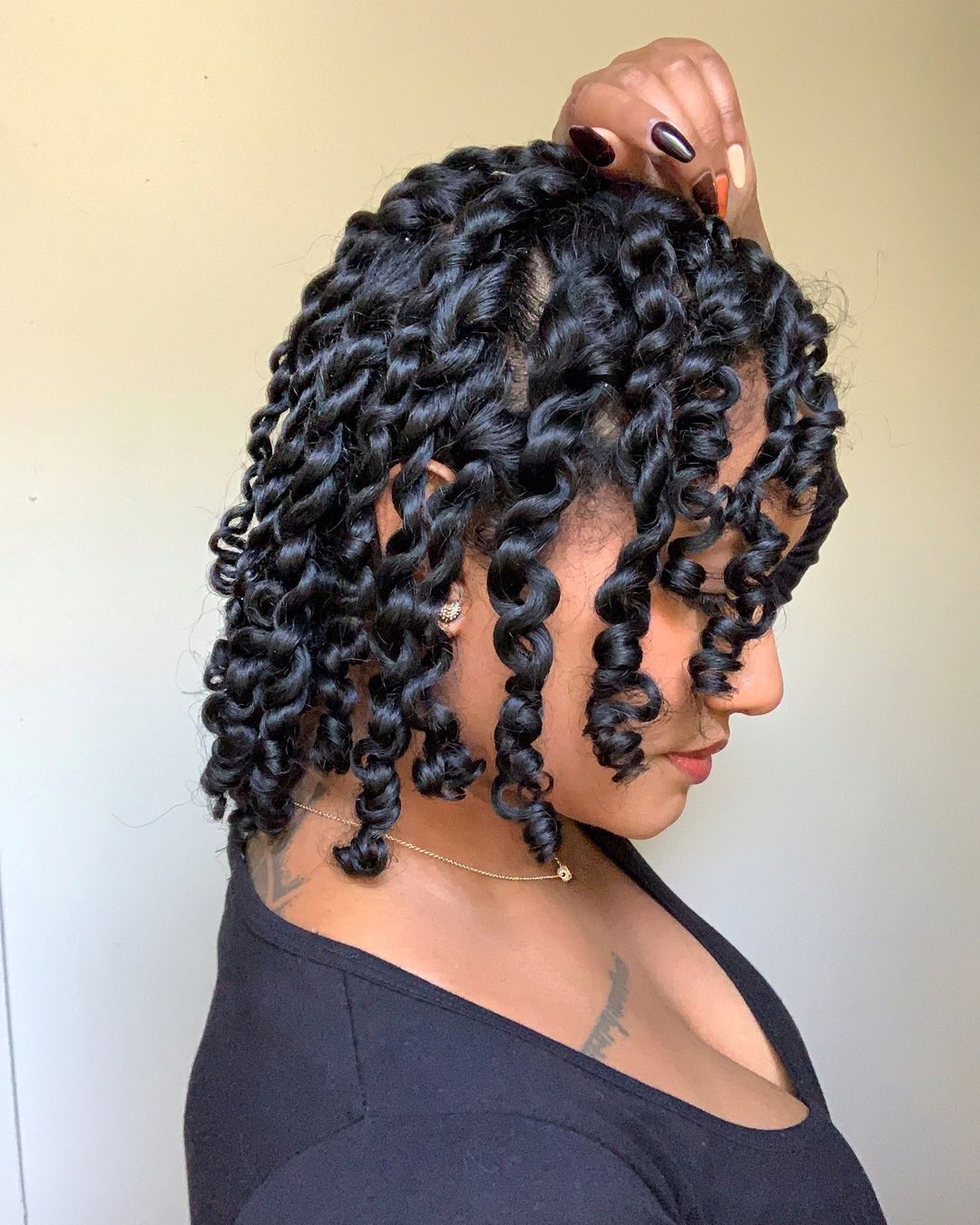 Chic Collarbone Black Coily Twists Bob — Classy Twist Hairstyles