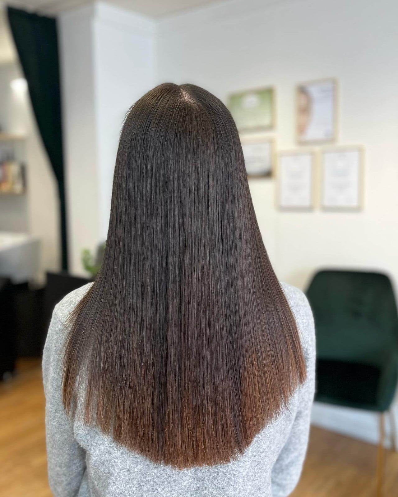 Long Dark Brown With Distinct U-Shaped Hemline Long Dark Brown With Distinct U-Shaped Hemline — Classy U Shape Haircuts