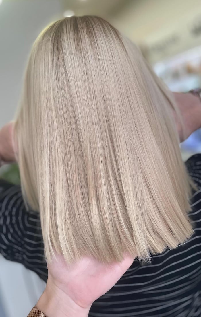 Chin Length Uniform Vanilla Blonde Chin Length Uniform Vanilla Blonde — Classy Vanilla Blonde